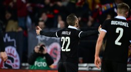 Lukáš Haraslín sa teší po strelenom góle v drese AC Sparta Praha.