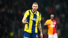 Milan Škriniar v drese Fenerbahce Istanbul.