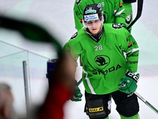 Pavol Skalický oslavuje gól.