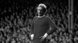 Legenda Manchestru United Denis Law na snímke z roku 1967.