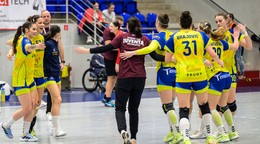 Hádzanárky Michaloviec sa tešia.