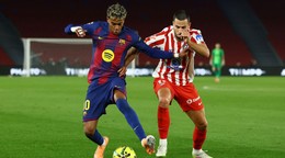 Lamine Yamal a Dávid Hancko