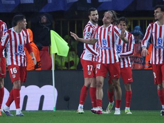 Hráči Atletica sa radujú z gólu