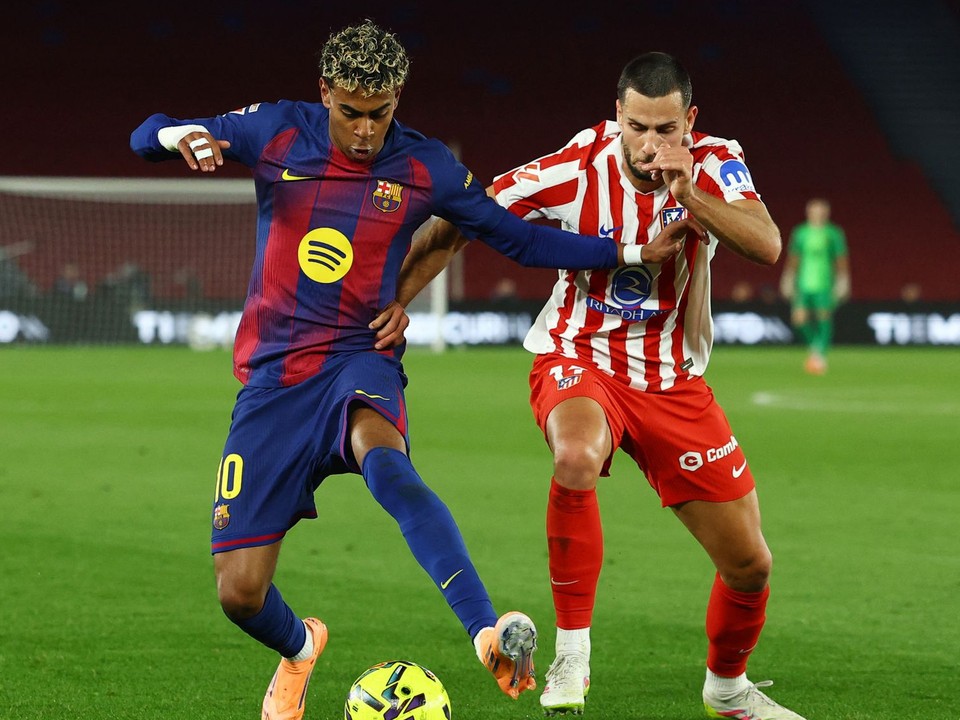 Lamine Yamal a Dávid Hancko