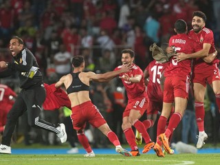 Radosť hráčov Al Ahly po triumfe v africkej Lige majstrov.