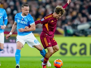 Stanislav Lobotka v zápase s Rímom