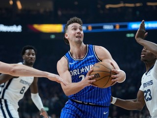 Franz Wagner počas zápasu s Memphisom.