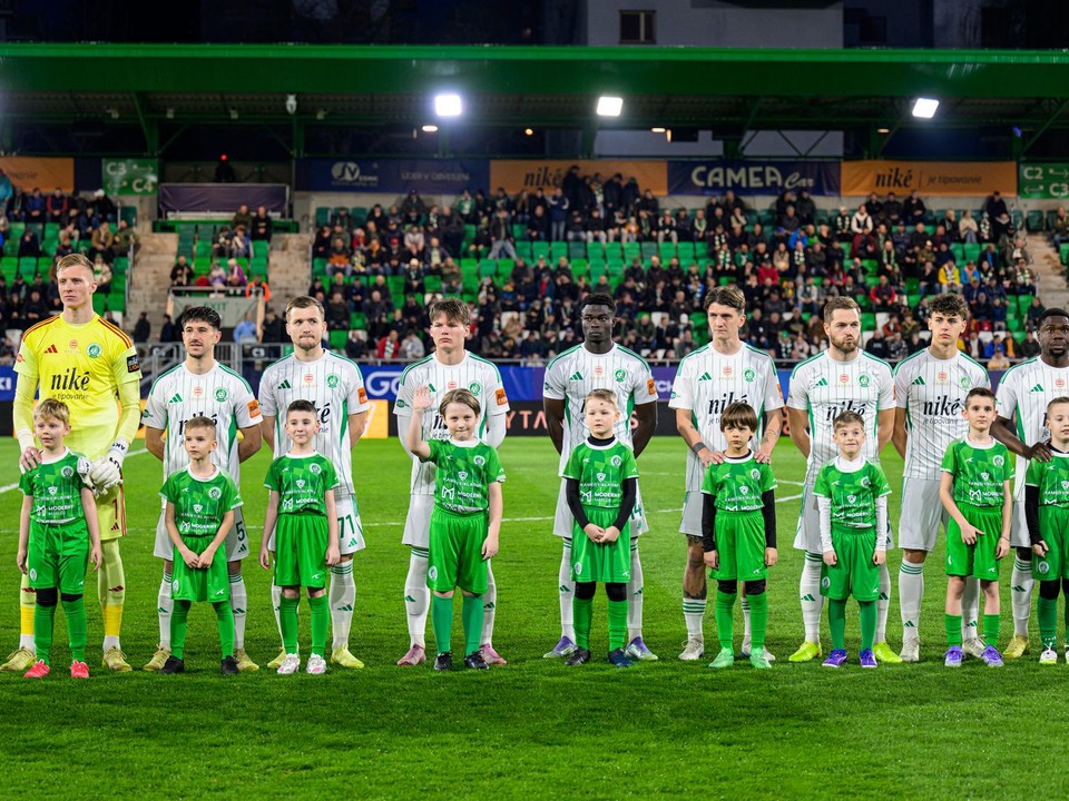 Na snímke futbalisti Prešova počas zápasu štvrťfinále futbalového Slovnaft Cupu.