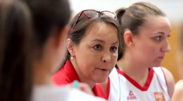 Na snímke hlavná trénerka BK ŠK UMB Banská Bystrica Andrea Izáková.