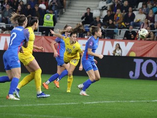 Fotka zo zápasu Rumunsko - Slovensko.