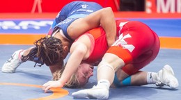 sprava slovenská zápasníčka Réka Hegedüsová a Maria Victoria Baezová zo Španielska 