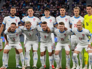 Českí futbalisti na snímke počas kvalifikácie MS 2026.