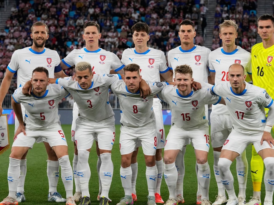 Českí futbalisti na snímke počas kvalifikácie MS 2026.