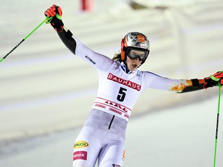 Online prenos: Petra Vlhová dnes ide slalom v Aare (1. kolo).