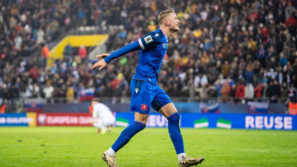 Na snímke hráč Slovenska Tomáš Bobček (8) počas kvalifikačného zápasu na Majstrovstvá sveta 2026 medzi Slovenskom a Severným Írskom.