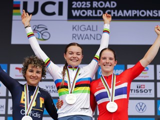 Holanďanka Megan Arensová na stupni víťazov.