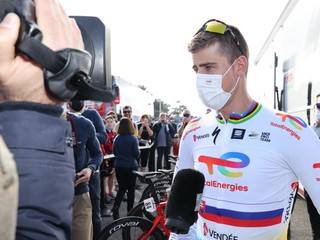 Peter Sagan v drese francúzskeho tímu TotalEnergies. 