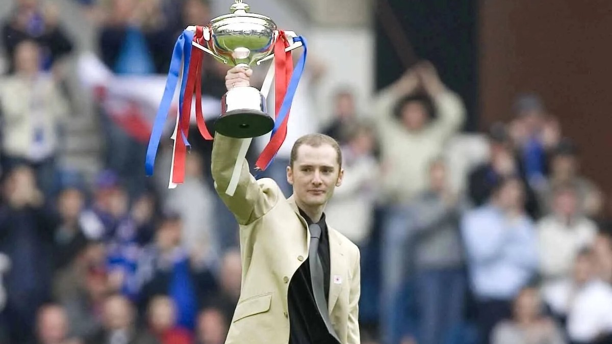  Graeme Dott.