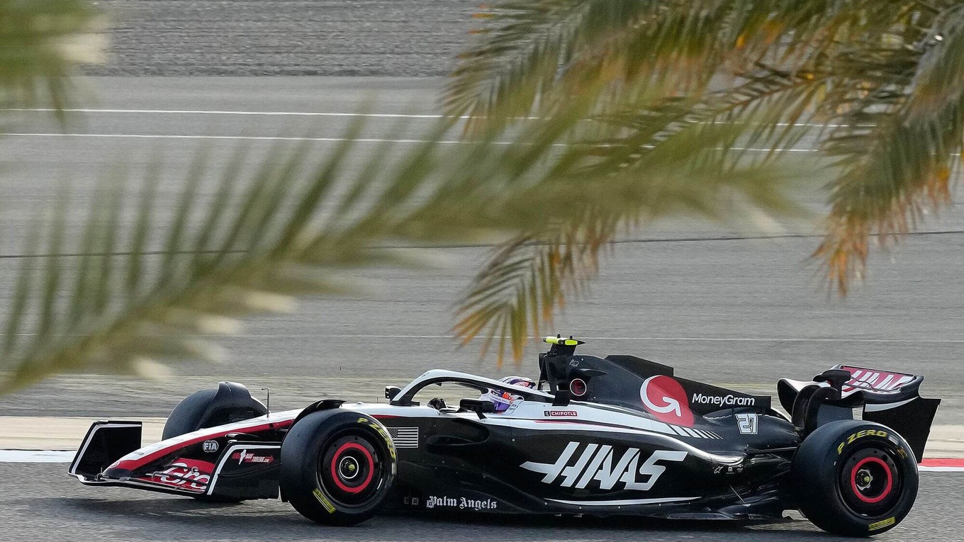 Nico Hulkenberg z tímu Haas.