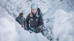 Lucia Janičová pri výstupe na Mount Everest. 