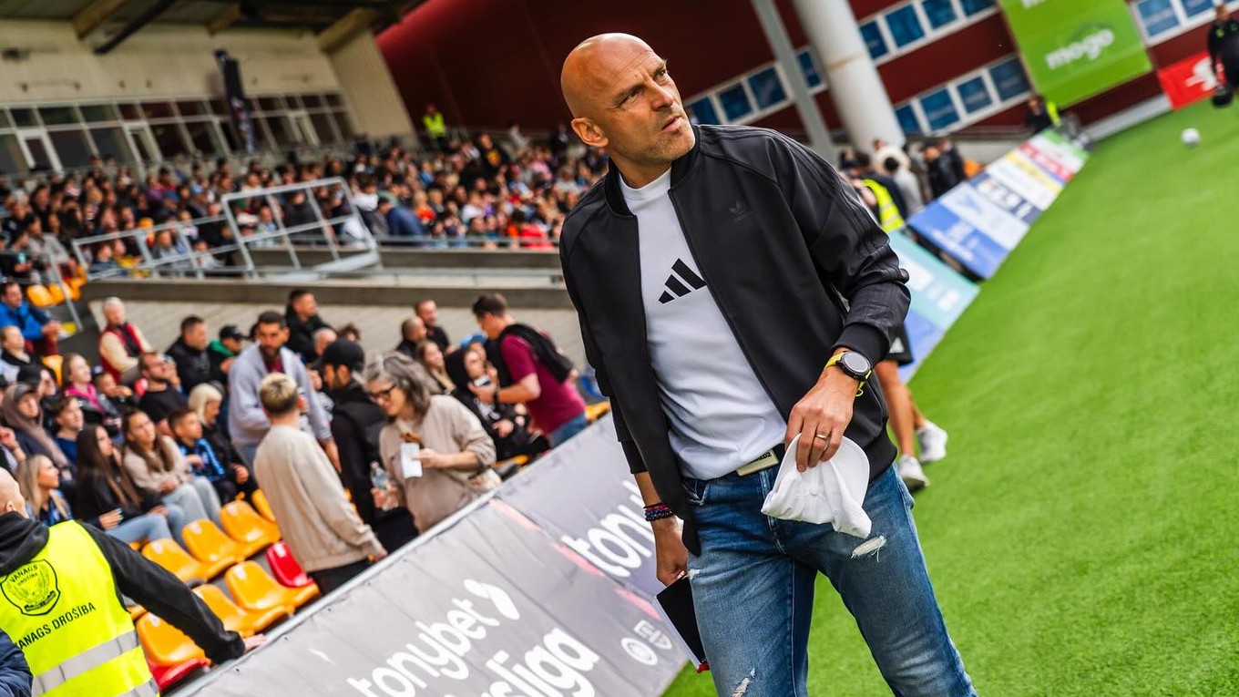 Tréner Adrián Guľa.