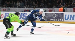 Brenden Miller (Žilina) a Hugo Kováč (Nitra). 