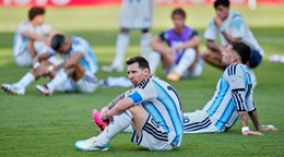 Futbalisti Argentíny po prehre vo finále.