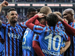 Radosť futbalistov Trabzonsporu.