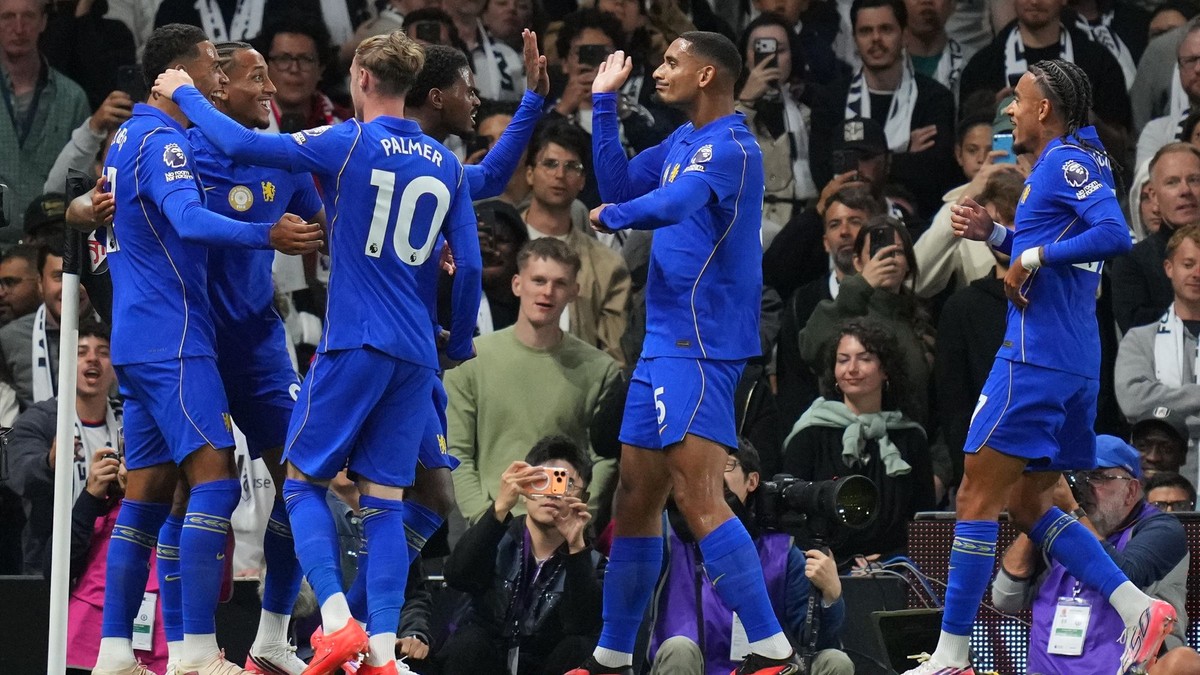 Futbalisti Chelsea sa radujú z gólu