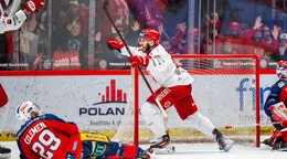 Marko Daňo oslavuje gól.