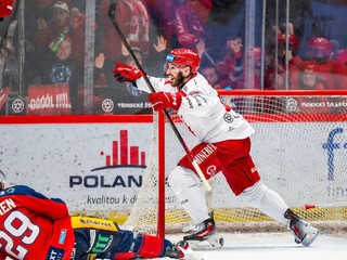 Marko Daňo oslavuje gól.