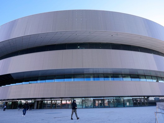 Vonkajší pohľad na hokejovú arénu Santa Giulia v Miláne, kde sa budú konať ZOH.