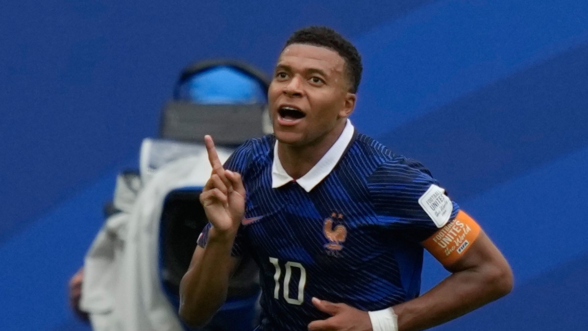 Kylian Mbappé oslavuje gól na MS vo futbale 2026.