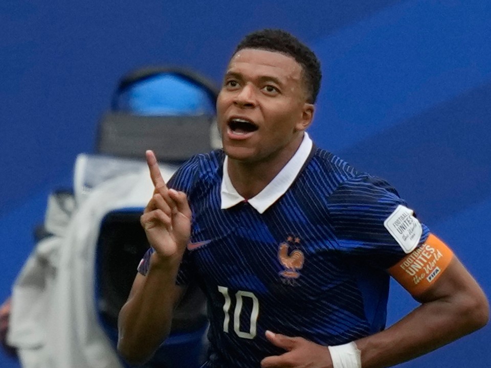 Kylian Mbappé oslavuje gól na MS vo futbale 2026.