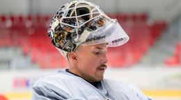 Na snímke brankár HC Prešov Jaroslav Janus počas tréningu.