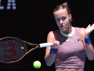 Anna Karolína Schmiedlová v zápase 1. kola Australian Open 2024.