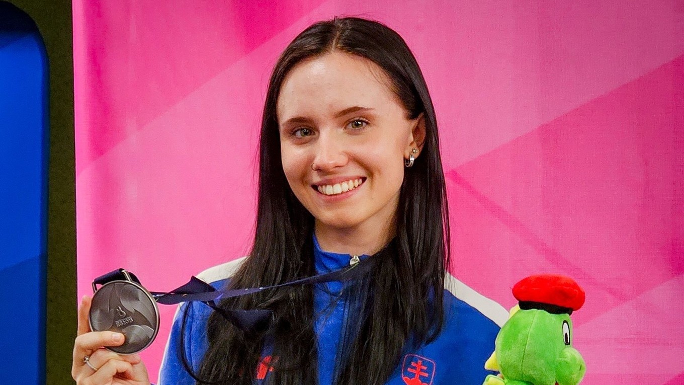 Kamila Novotná so striebornou medailou na Európskych hrách 2023.