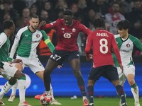 Slovenský futbalista a kapitán Feyenoordu Dávid Hancko v zápase Ligy majstrov proti Lille.