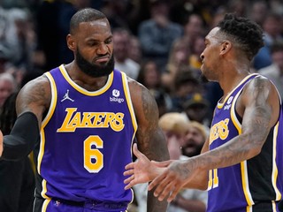 LeBron James z Los Angeles Lakers.