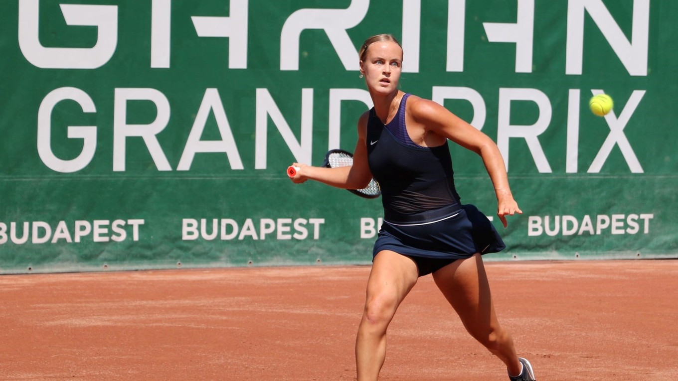 Anna Karolína Schmiedlová na turnaji v Budapešti. 