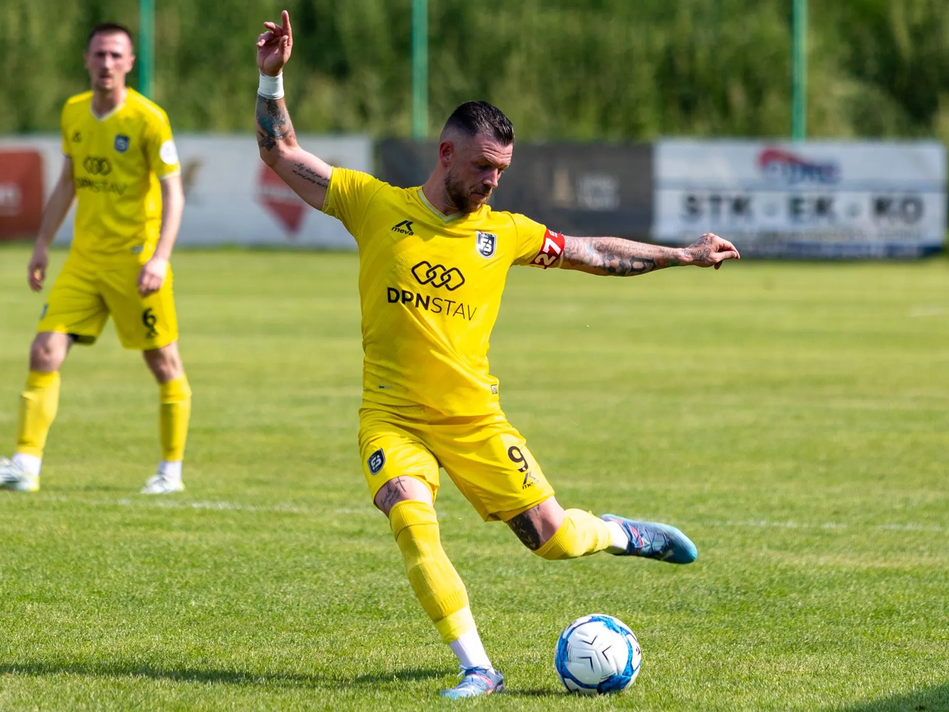 Erik Pačinda bude naďalej súčasťou TIPOS III. ligy.