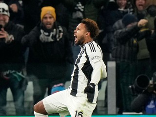 Weston McKennie v drese Juventus FC.