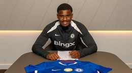 Holanďan Jorrel Hato podpísal kontrakt s FC Chelsea. 