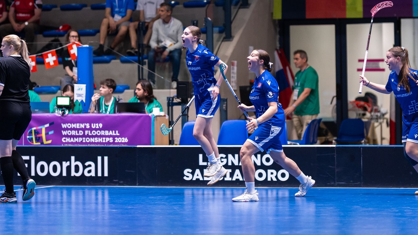 Slovenské florbalistky do 19 rokov