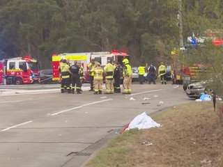 V Austrálii vrazilo auto do davu fanúšikov ragby