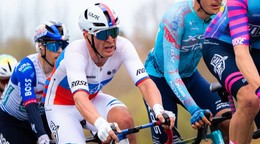 Lukáš Kubiš v drese slovenského šampióna na Okolo Flámska 2026.