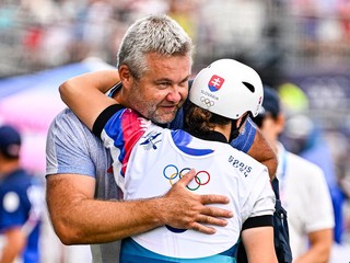 Vodná slalomárka Zuzana Paňková a jej tréner Peter Murcko