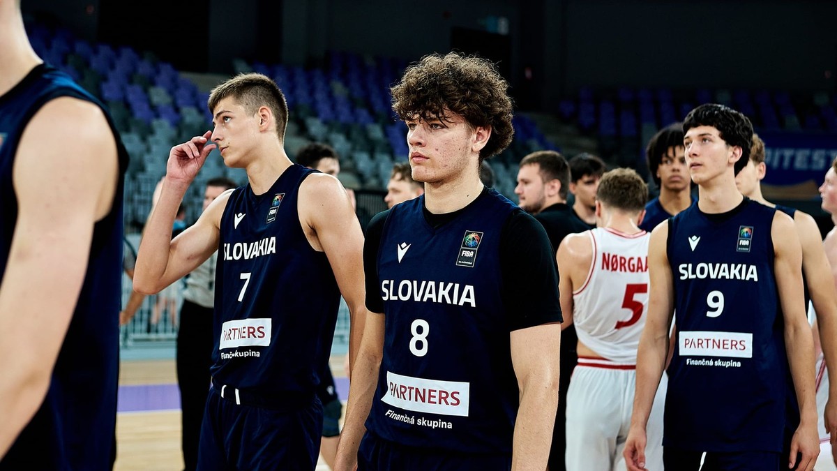 Slovenskí basketbalisti do 18 rokov.