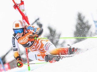 ONLINE: Petra Vlhová dnes ide obrovský slalom v Jasnej 2024 (1. kolo).