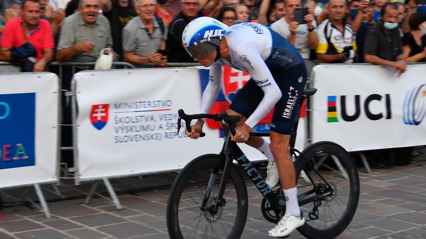 Chris Froome na pretekoch Okolo Slovenska 2021.